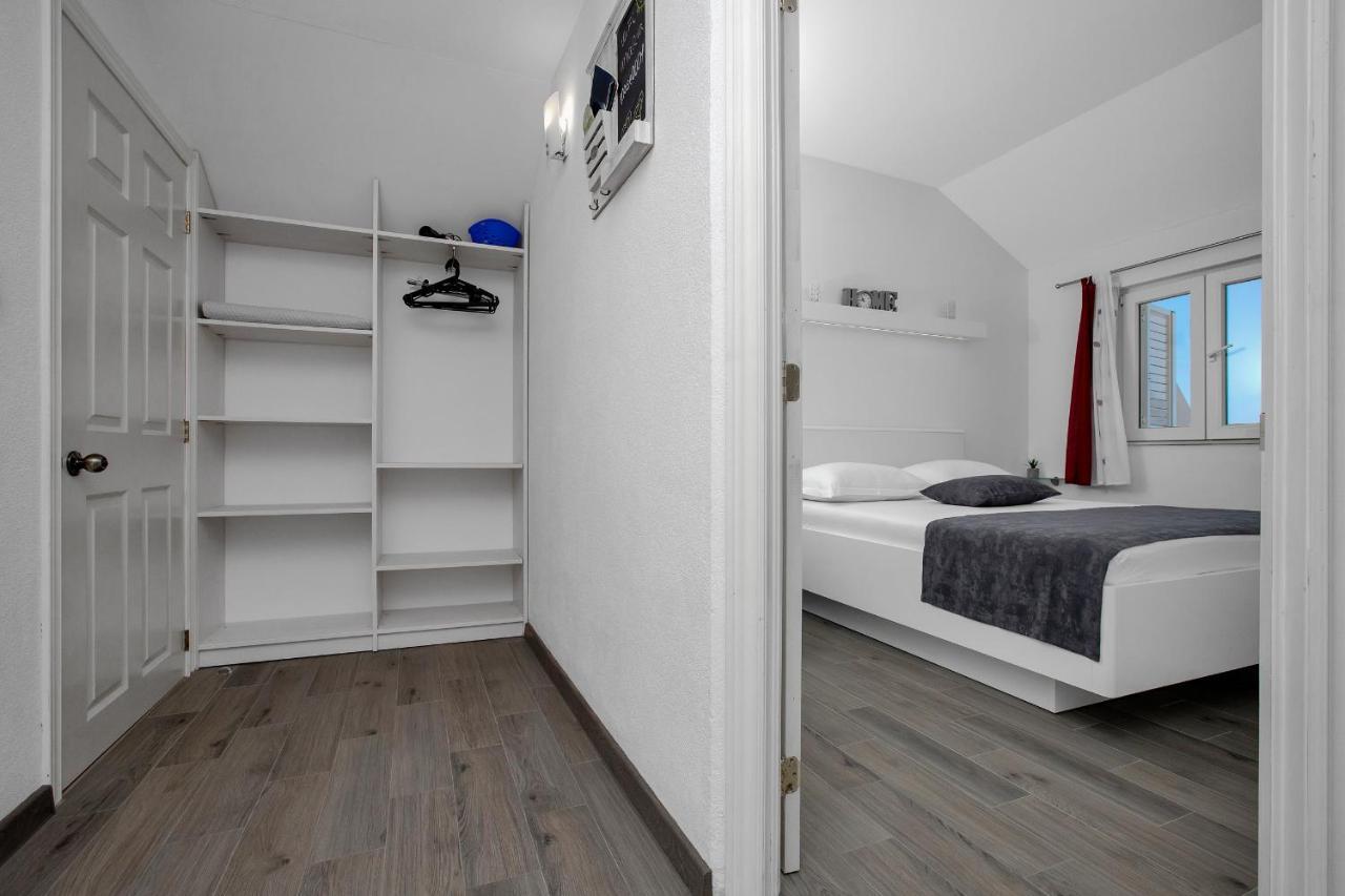 Apartman Toni Apartamento Drasnice Exterior foto